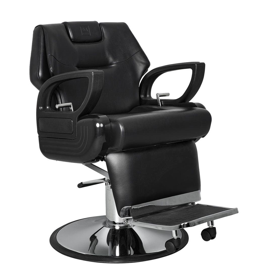Traditional Barber Chair in Black